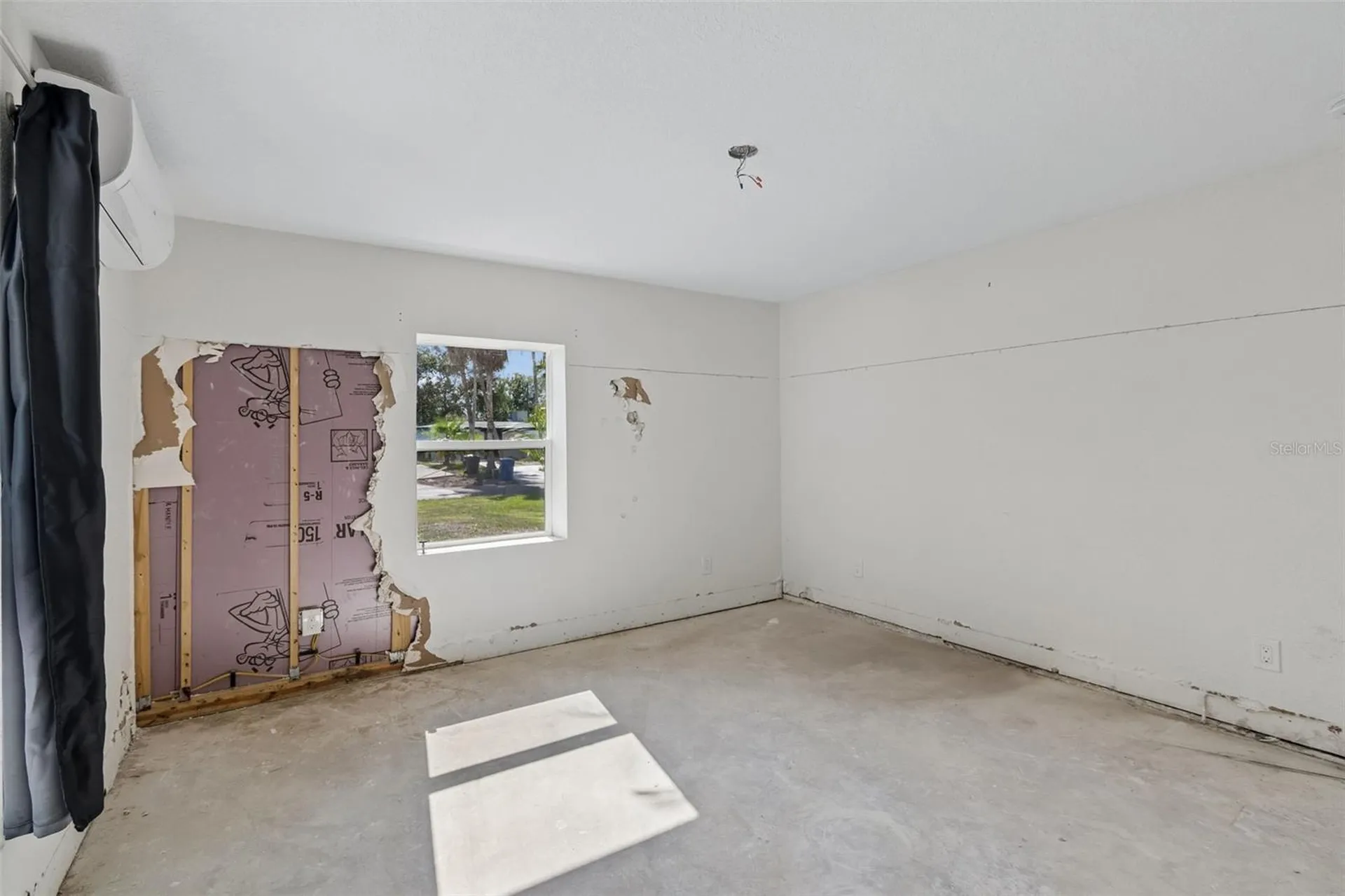3927 Huntington Street NE St Petersburg FL 33703
