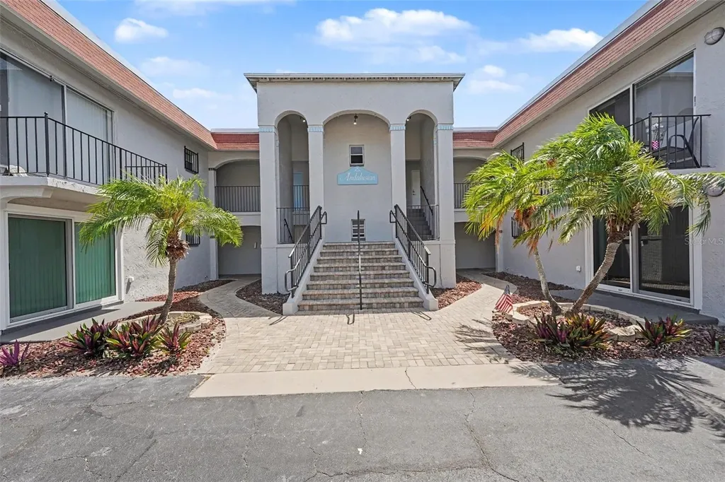 8151 Blind Pass Road St Petersburg FL 33706