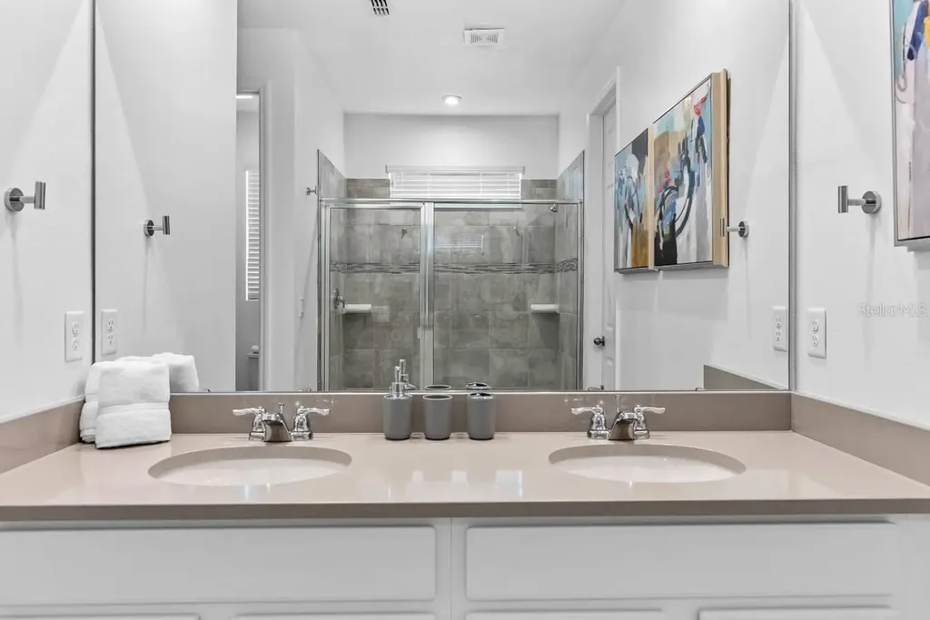 2145 Fleming Mist Place Kissimmee FL 34747