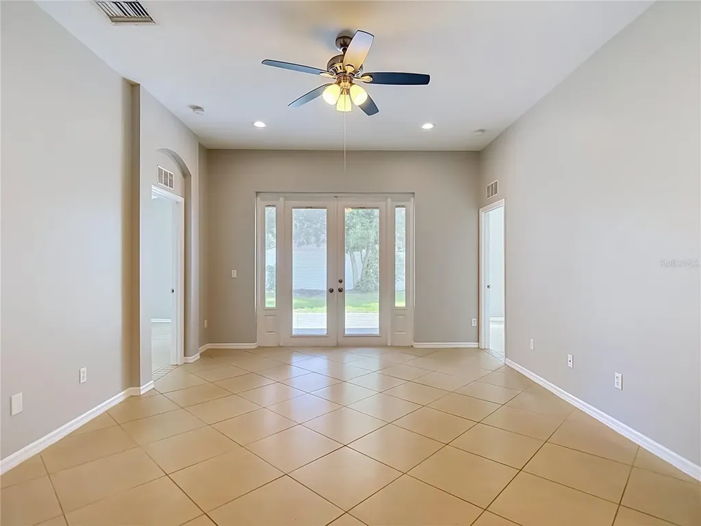 805 Lesa Glen Place Brandon FL 33510