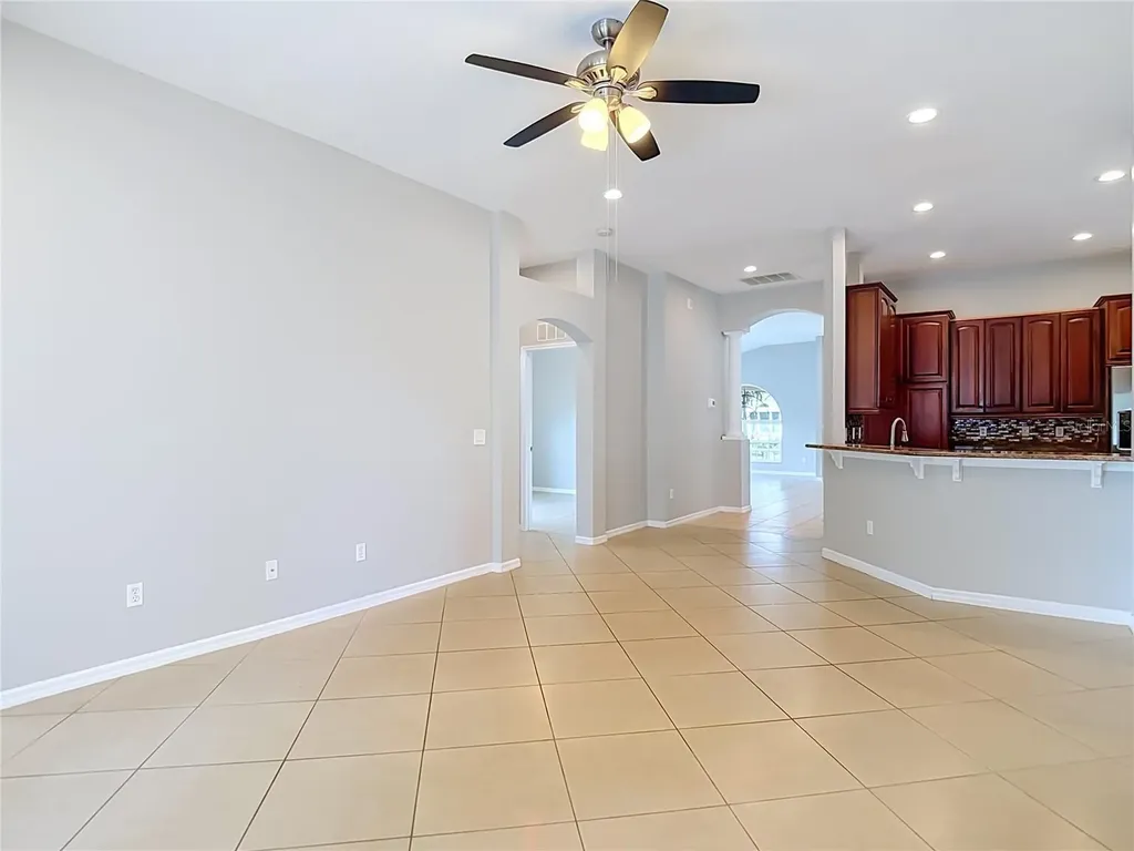 805 Lesa Glen Place Brandon FL 33510