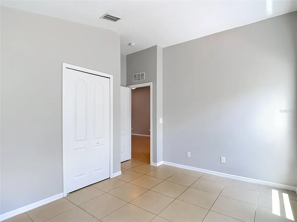 805 Lesa Glen Place Brandon FL 33510