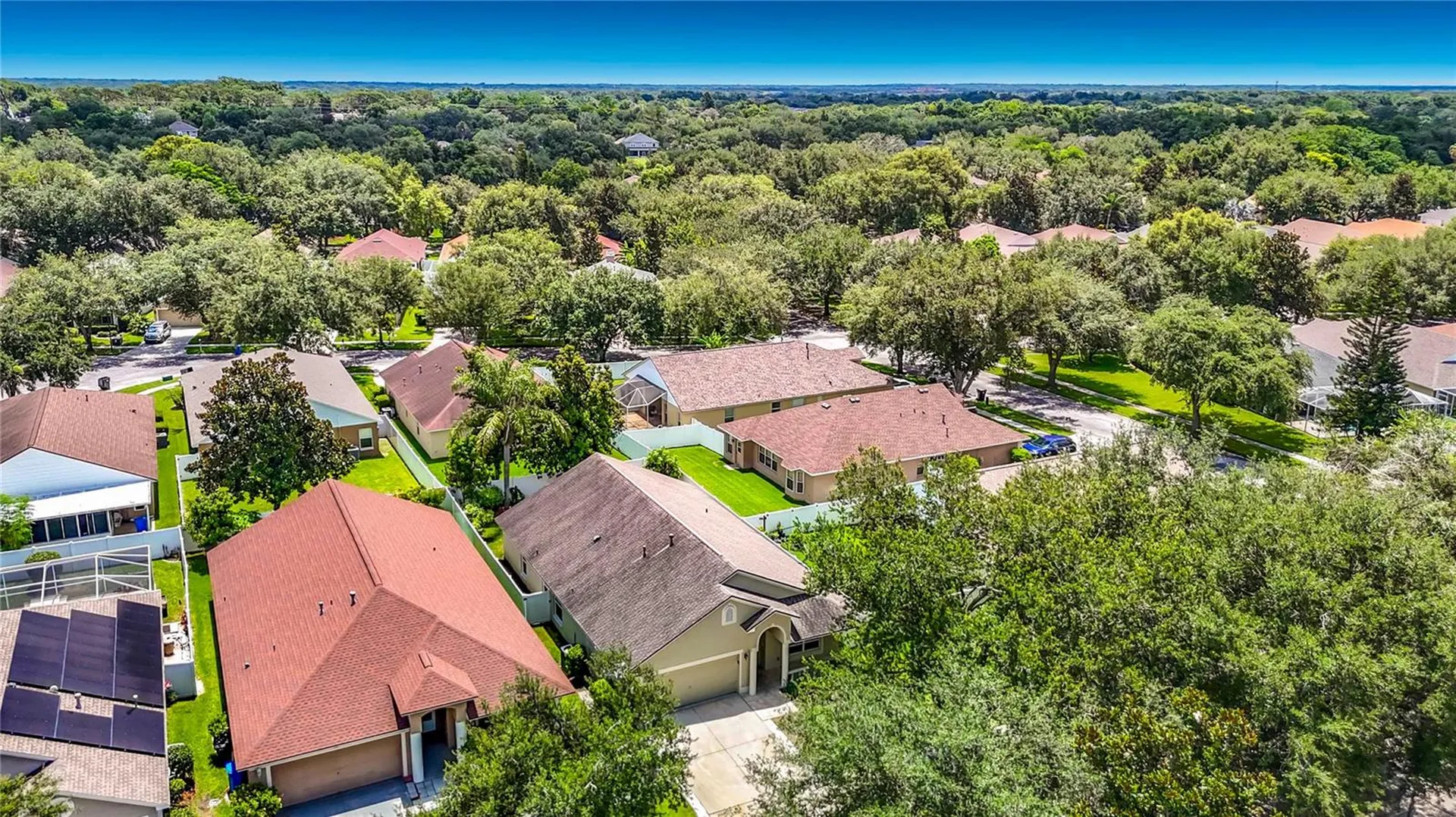 805 Lesa Glen Place Brandon FL 33510