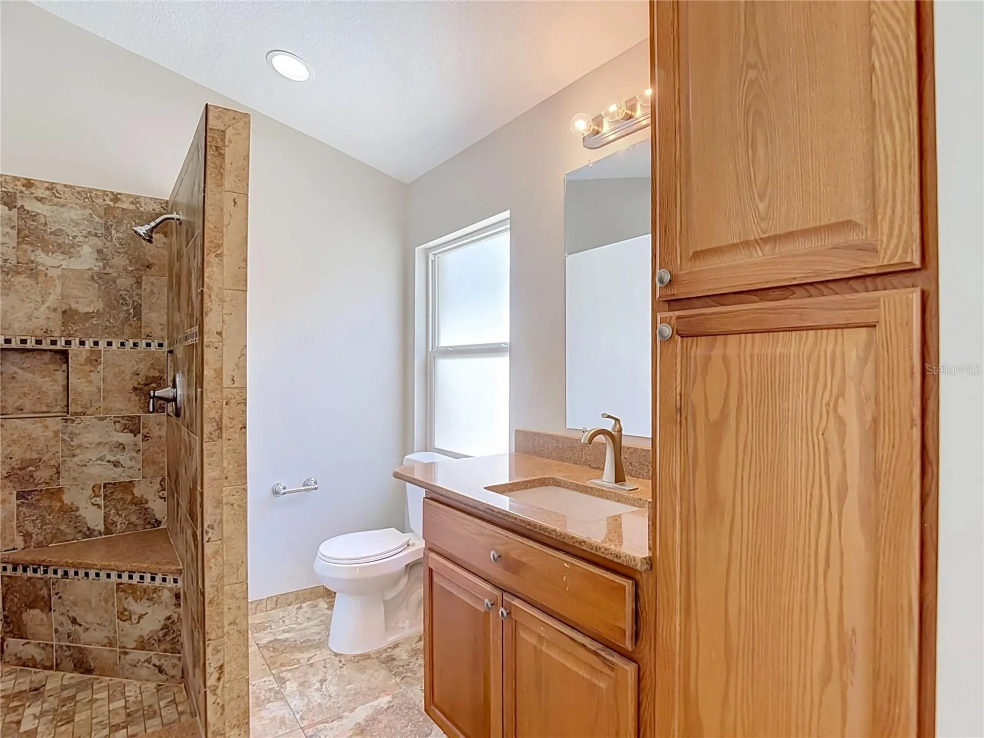 805 Lesa Glen Place Brandon FL 33510