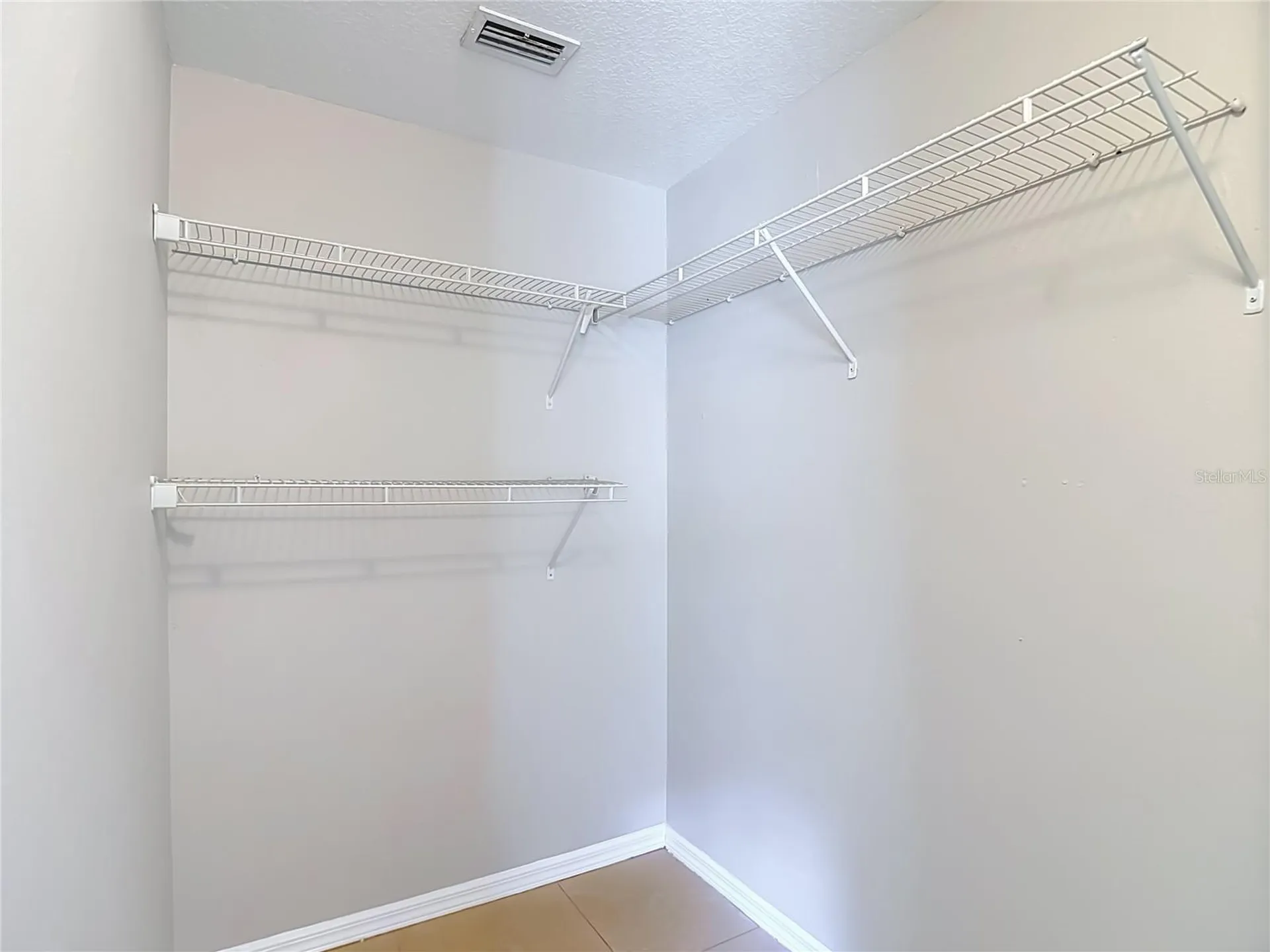 805 Lesa Glen Place Brandon FL 33510