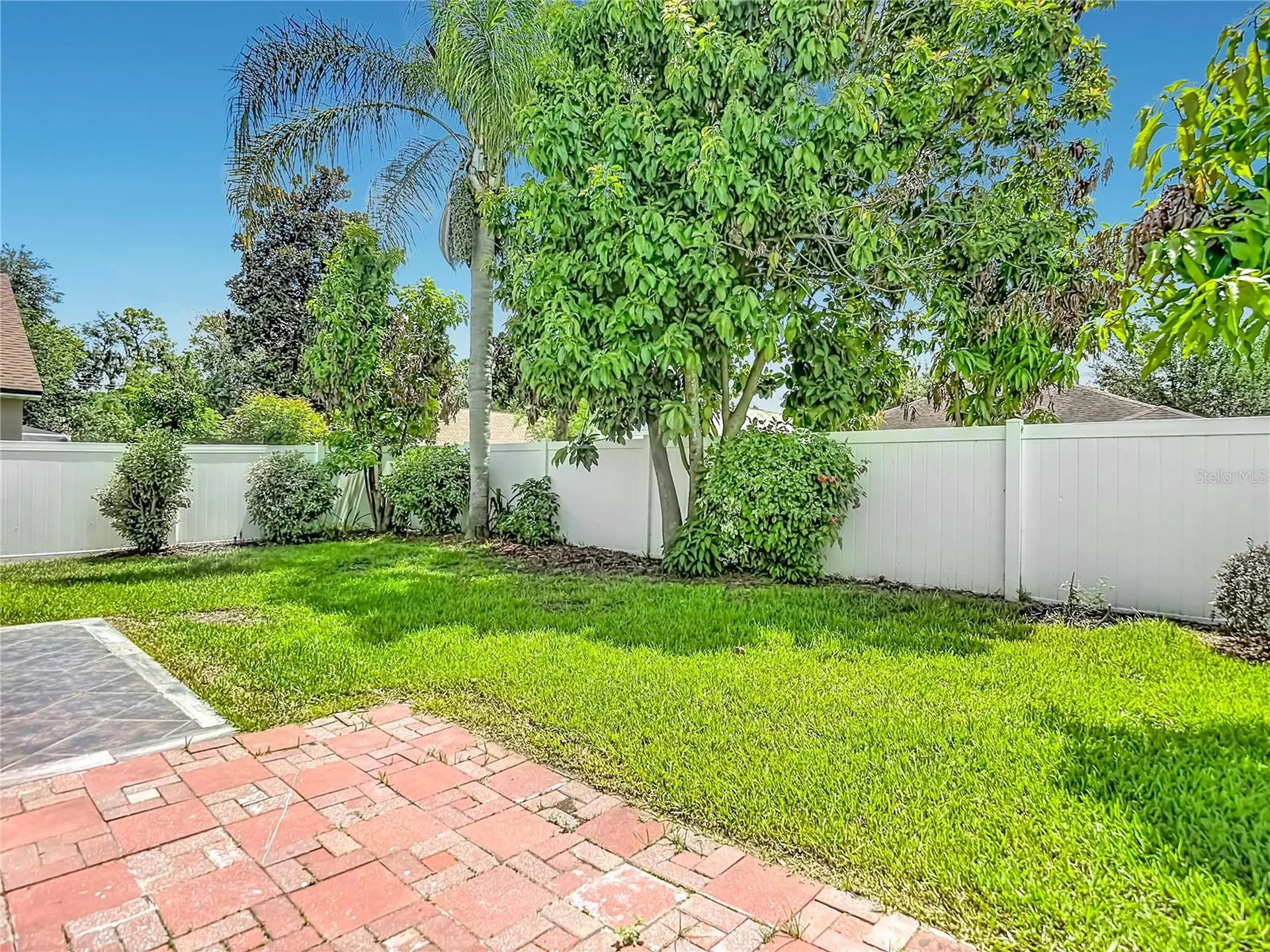 805 Lesa Glen Place Brandon FL 33510