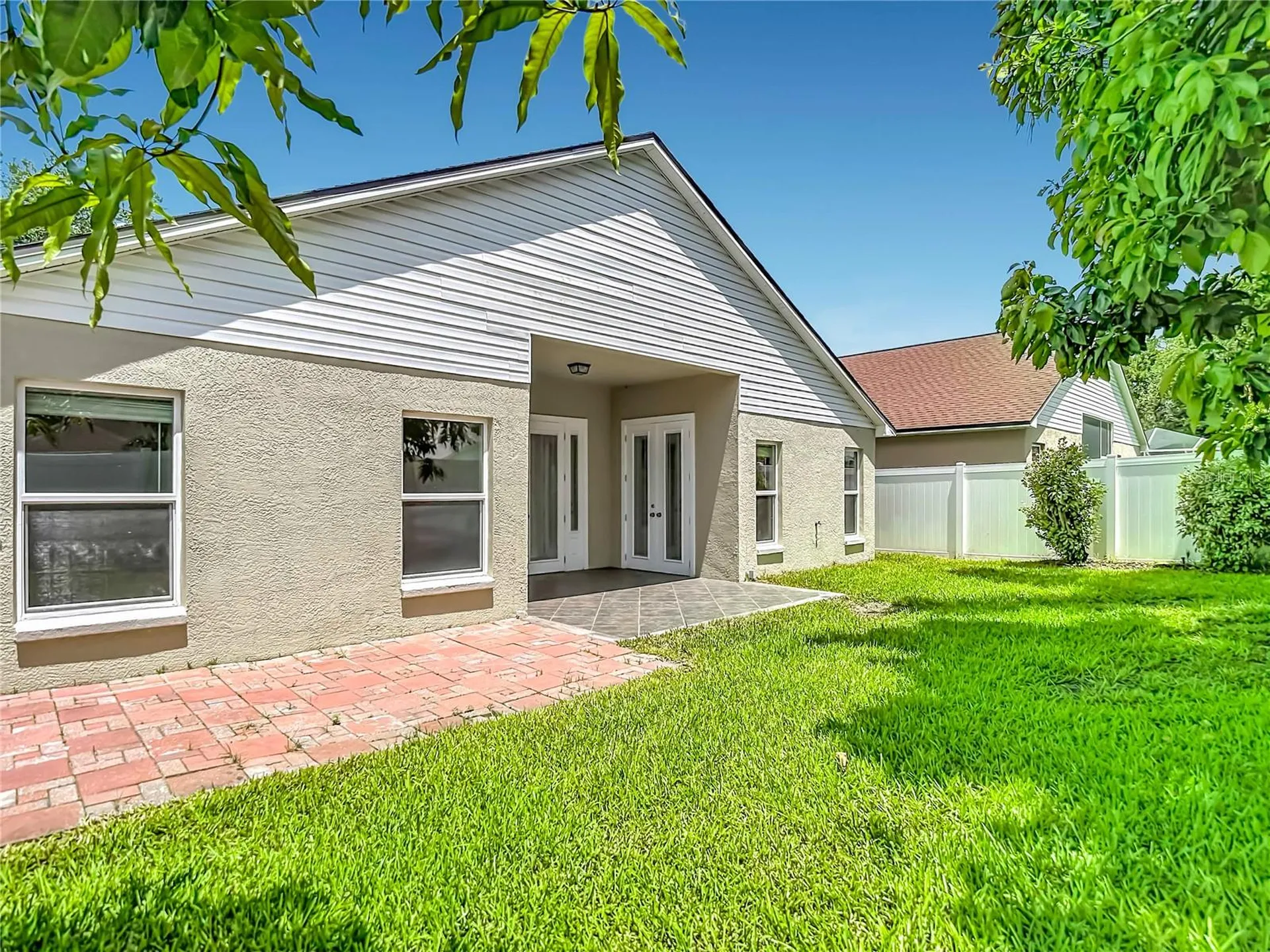 805 Lesa Glen Place Brandon FL 33510