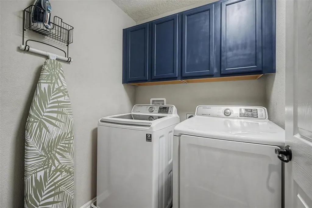 1763 Oak Hammock Court Lutz FL 33558