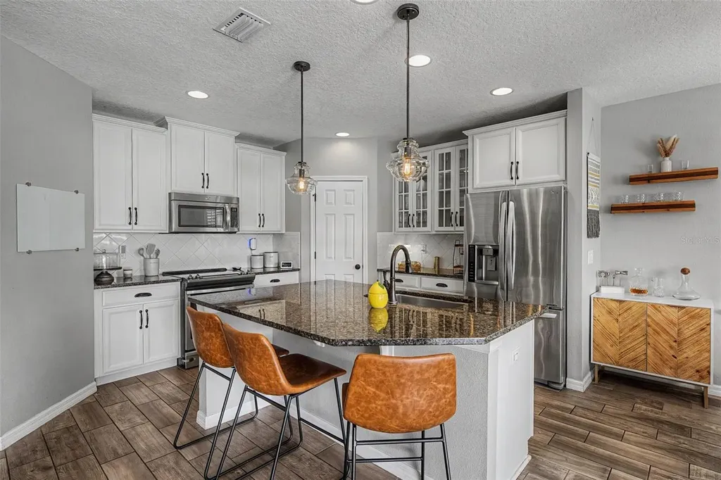 1763 Oak Hammock Court Lutz FL 33558