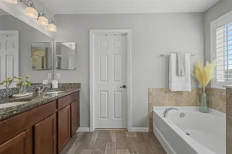 1763 Oak Hammock Court Lutz FL 33558