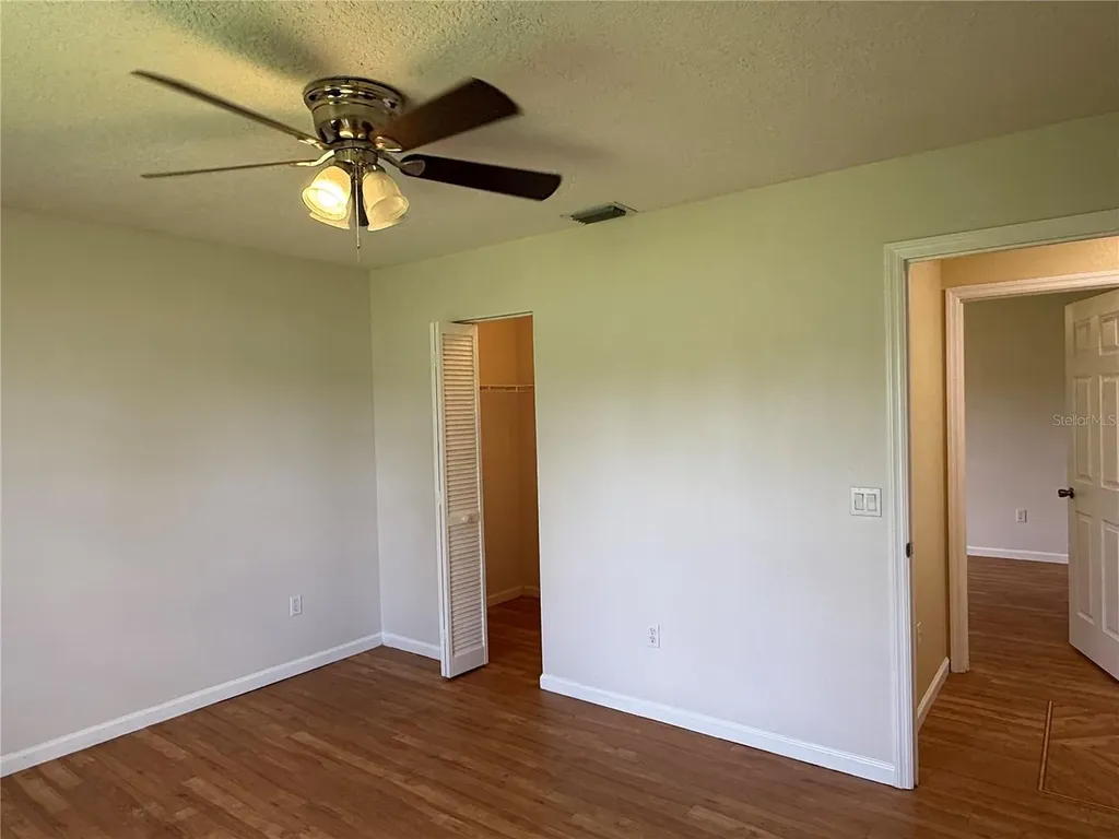 5 Hickory Loop Ocala FL 34472