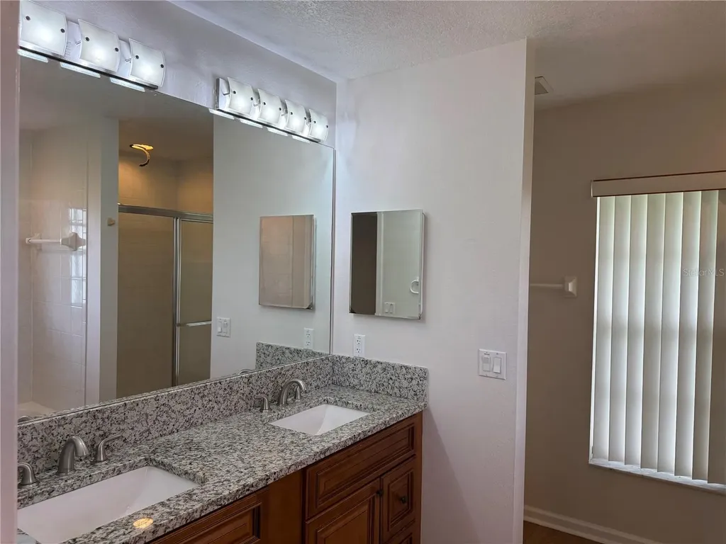 5 Hickory Loop Ocala FL 34472