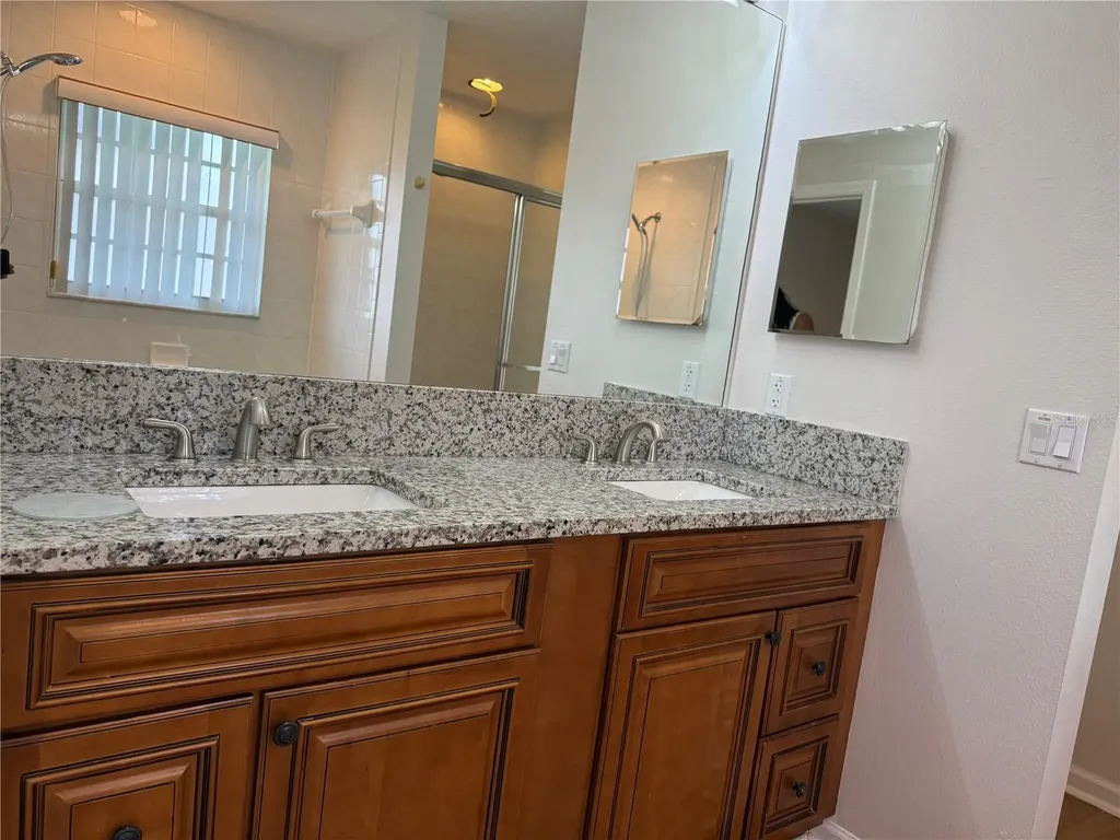 5 Hickory Loop Ocala FL 34472