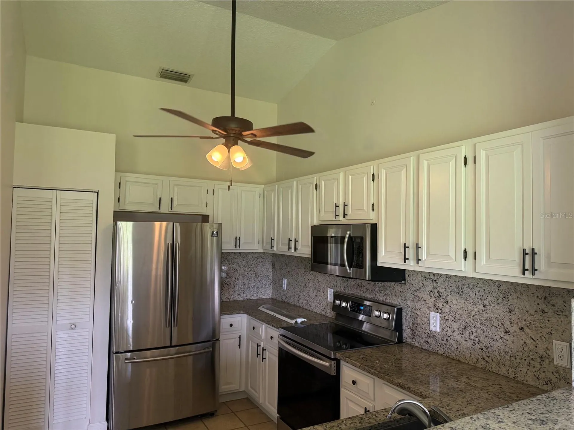 5 Hickory Loop Ocala FL 34472