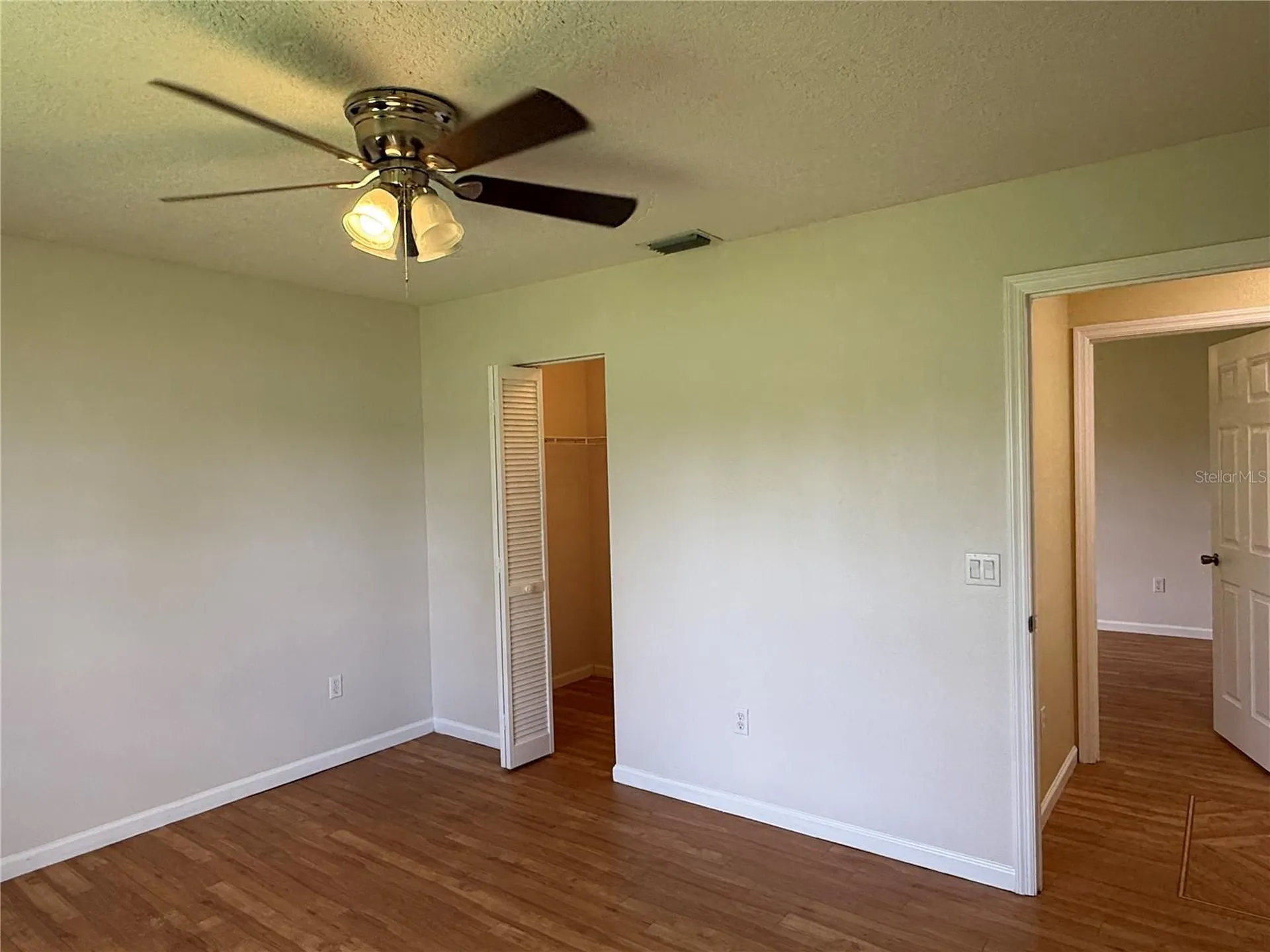 5 Hickory Loop Ocala FL 34472