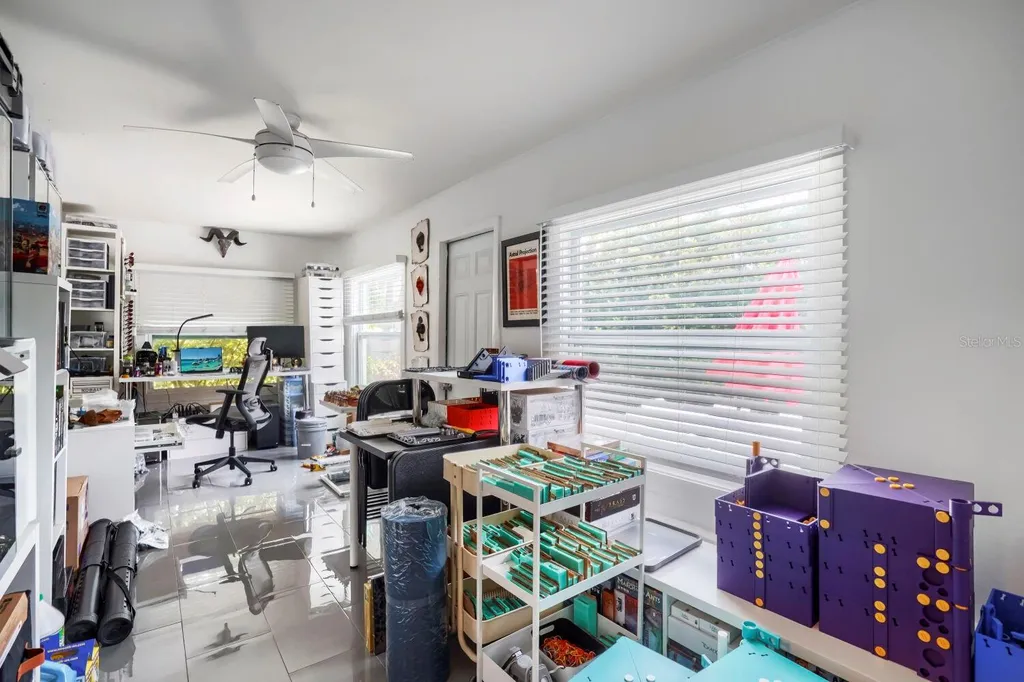 940 25th Street N St Petersburg FL 33713