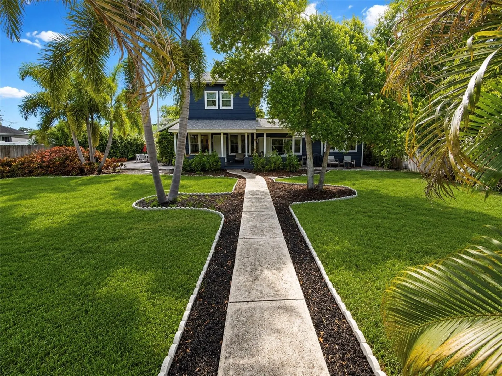 940 25th Street N St Petersburg FL 33713