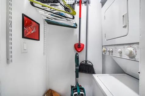 940 25th Street N St Petersburg FL 33713