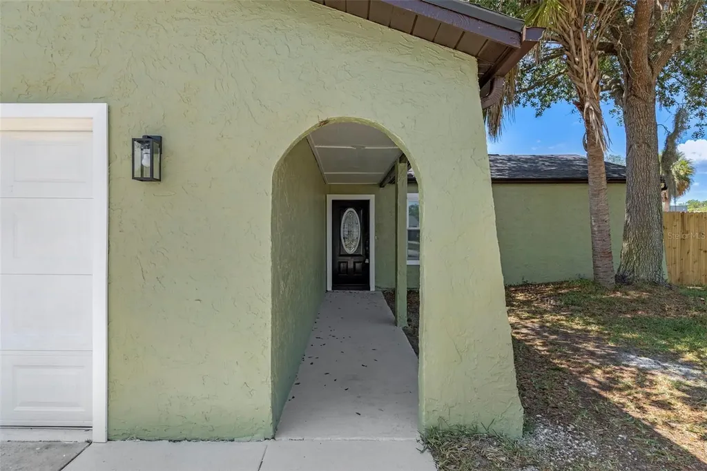 12036 Country Cove Avenue Hudson FL 34669