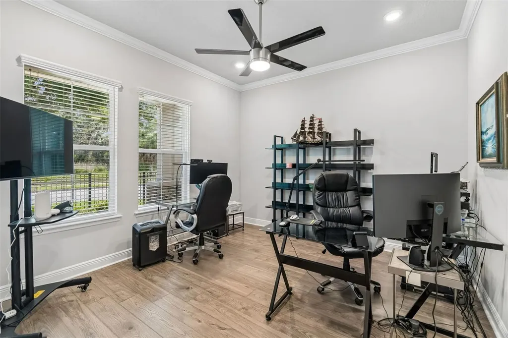 6112 Watercolor Drive Lithia FL 33547