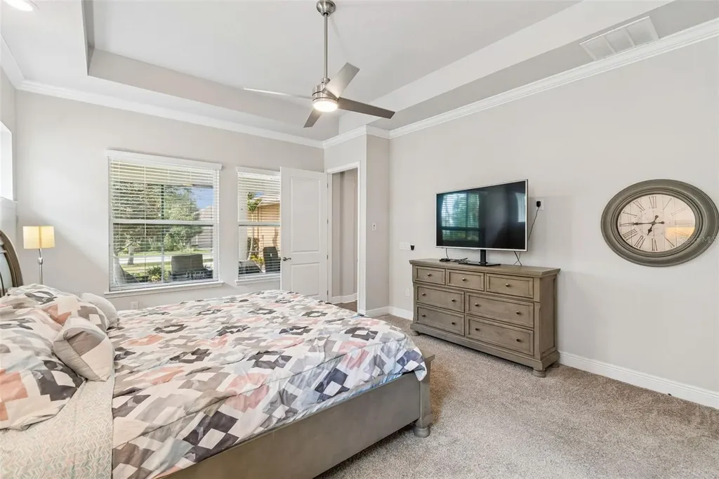 6112 Watercolor Drive Lithia FL 33547