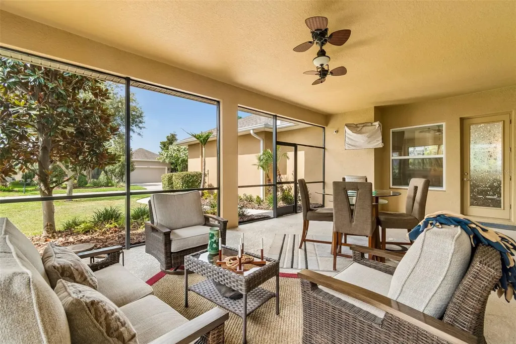 6112 Watercolor Drive Lithia FL 33547