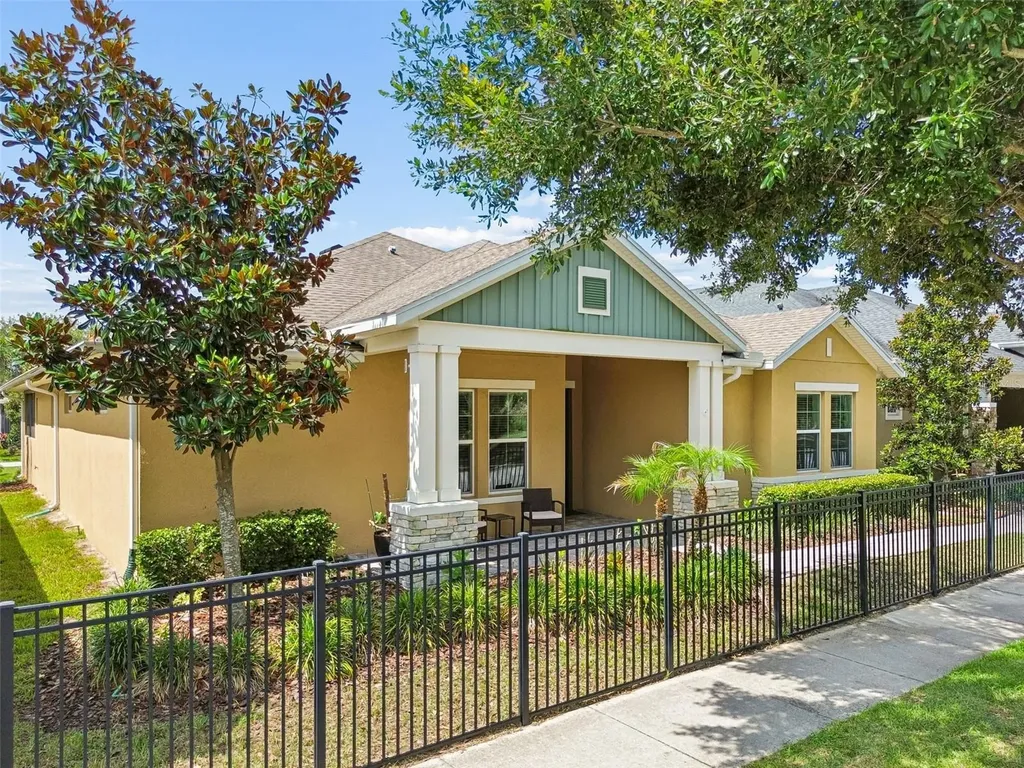 6112 Watercolor Drive Lithia FL 33547
