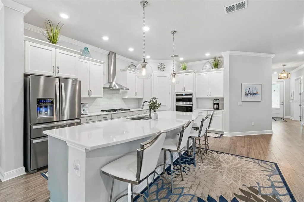 6112 Watercolor Drive Lithia FL 33547