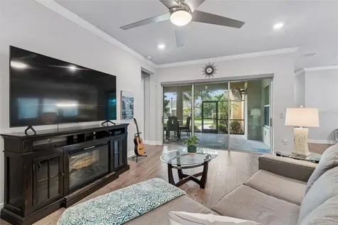 6112 Watercolor Drive Lithia FL 33547