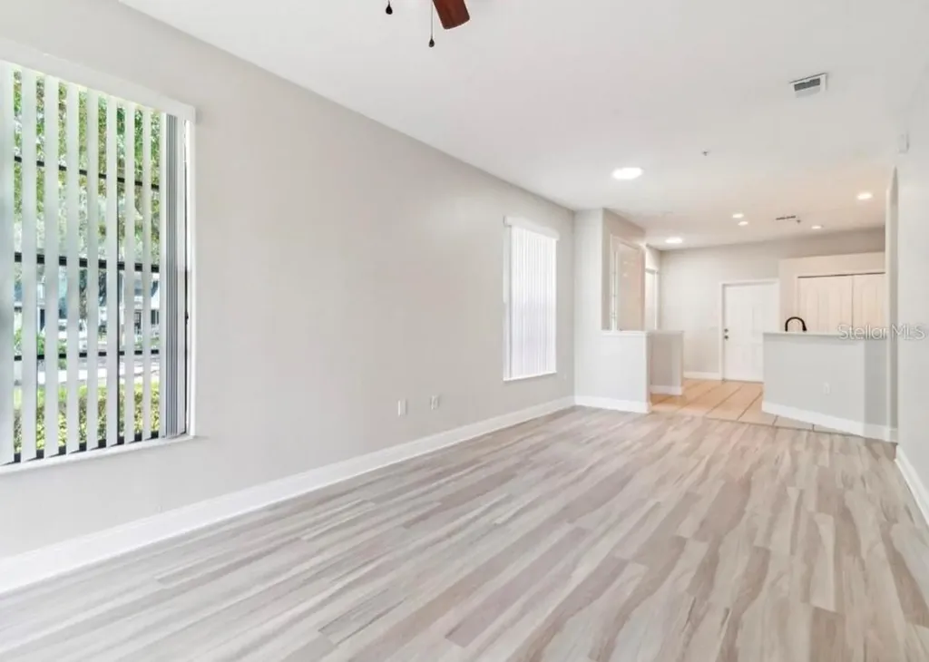 2944 Oak Park Way Orlando FL 32822