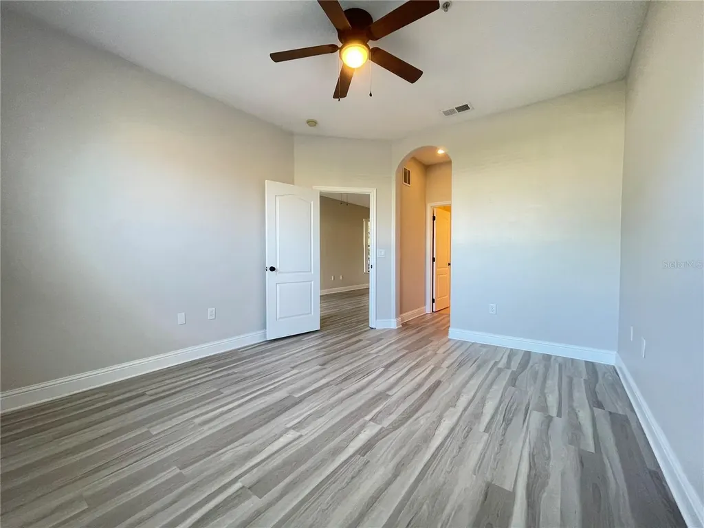 2944 Oak Park Way Orlando FL 32822