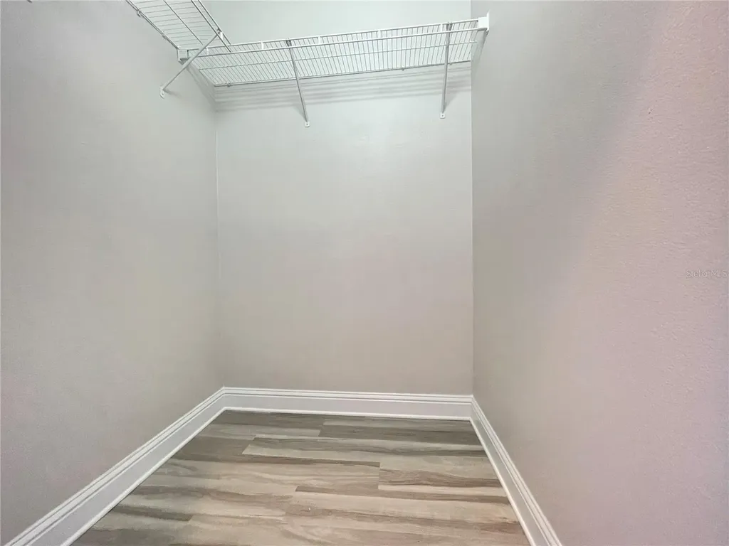 2944 Oak Park Way Orlando FL 32822