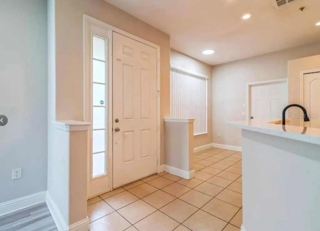 2944 Oak Park Way Orlando FL 32822