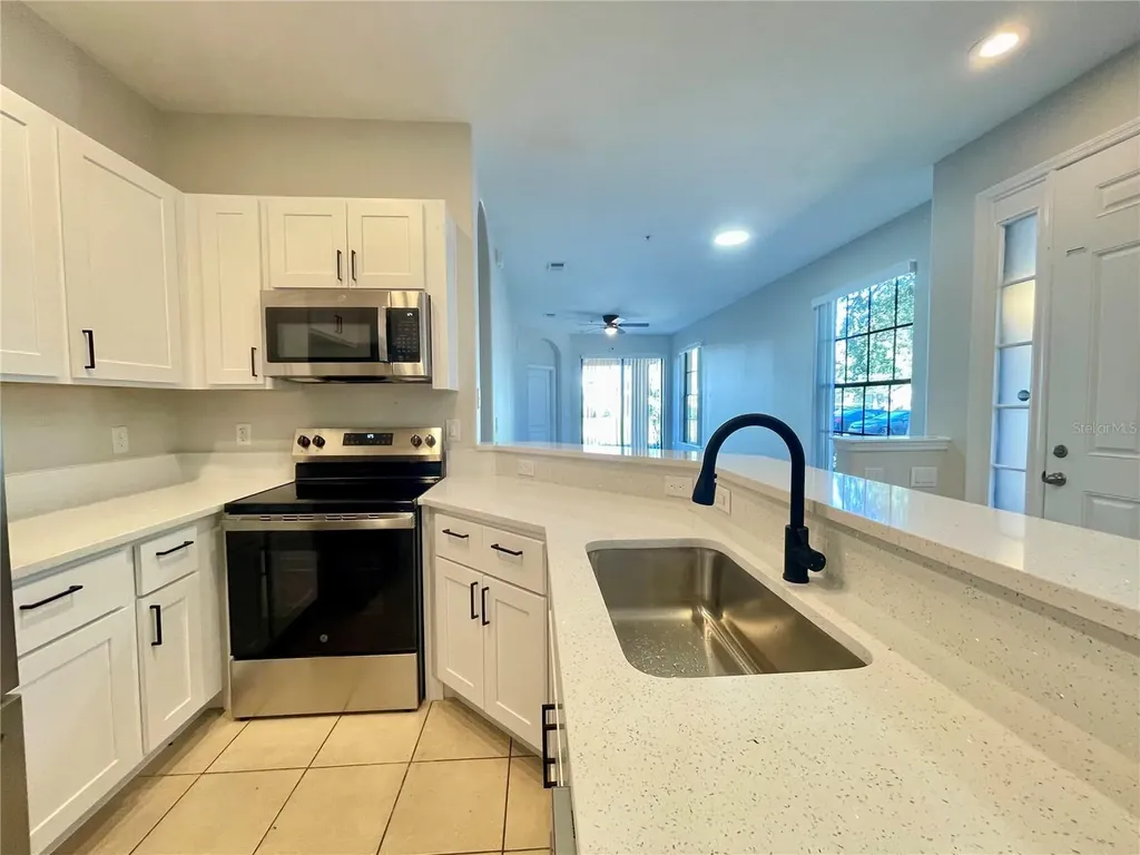 2944 Oak Park Way Orlando FL 32822