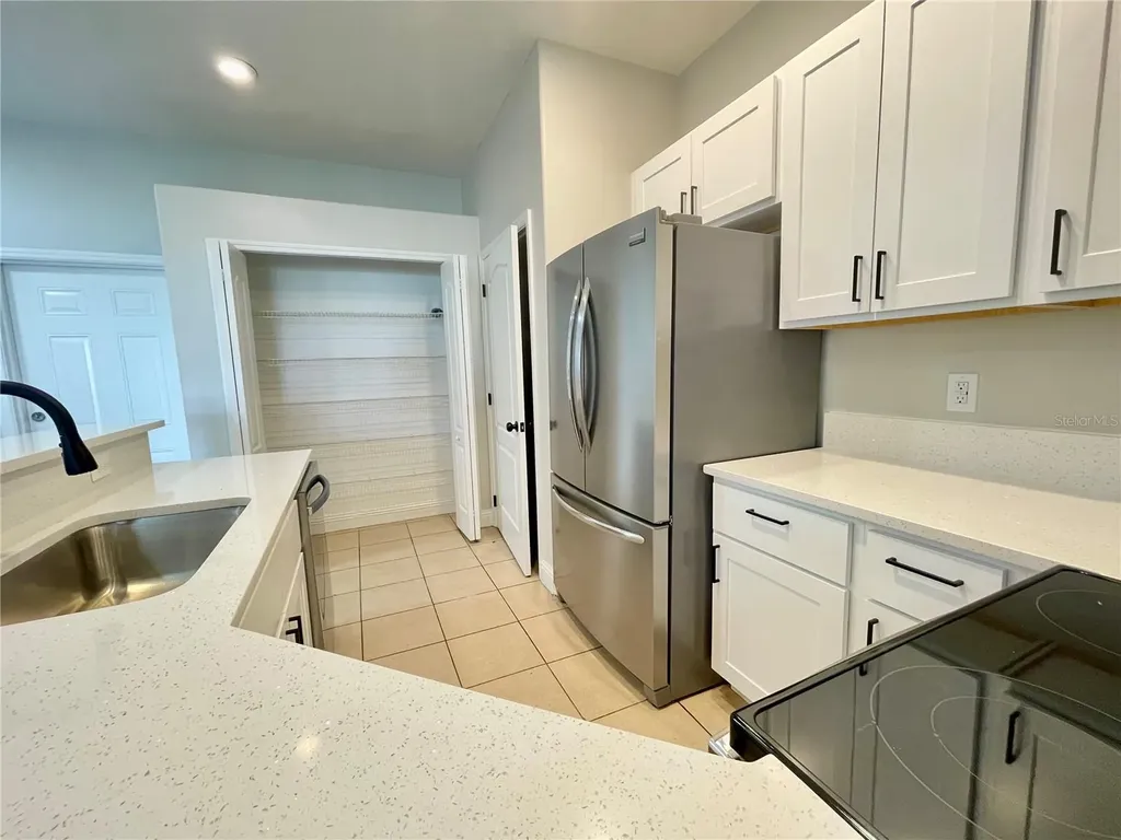 2944 Oak Park Way Orlando FL 32822