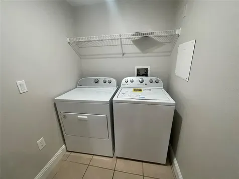 2944 Oak Park Way Orlando FL 32822