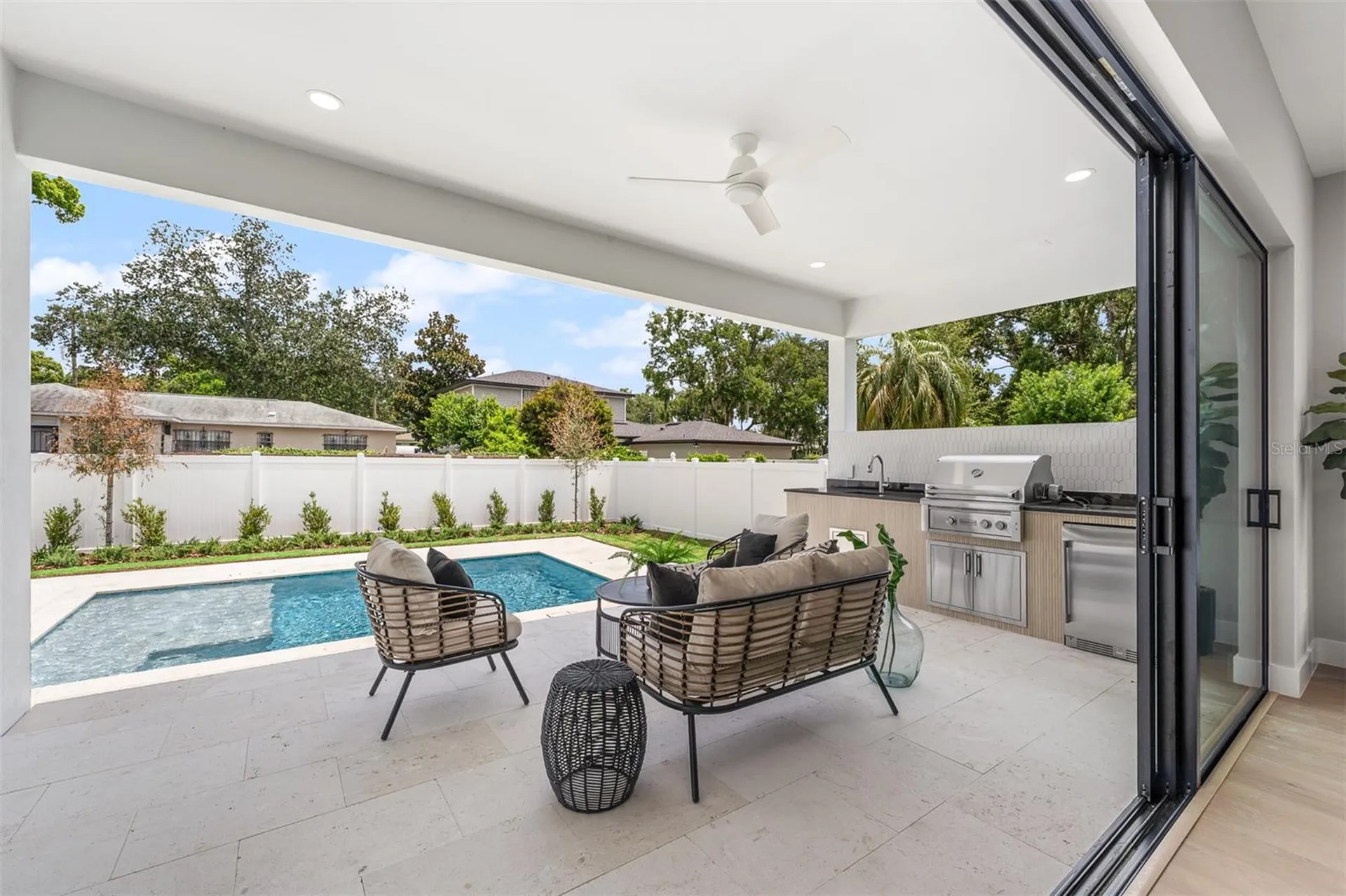 2103 Gale Street Orlando FL 32803