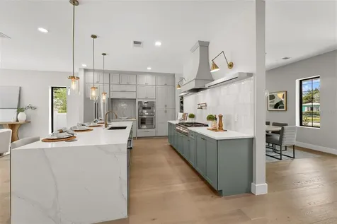 2103 Gale Street Orlando FL 32803