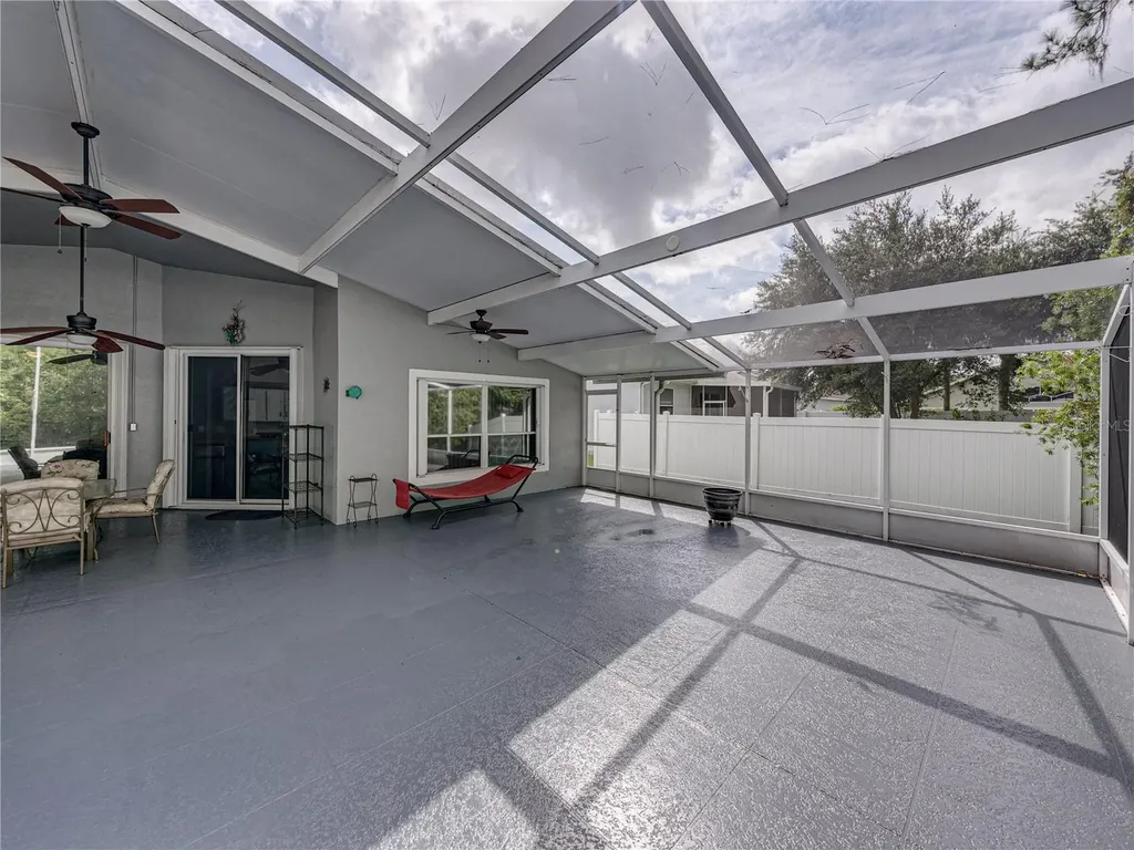 5137 New Brittany Lane Zephyrhills FL 33541