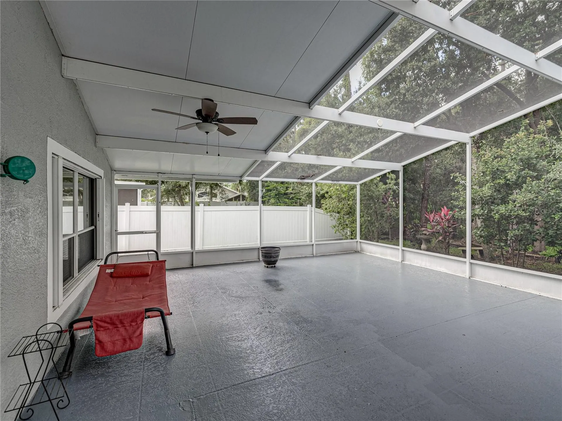 5137 New Brittany Lane Zephyrhills FL 33541