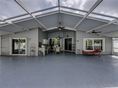 5137 New Brittany Lane Zephyrhills FL 33541
