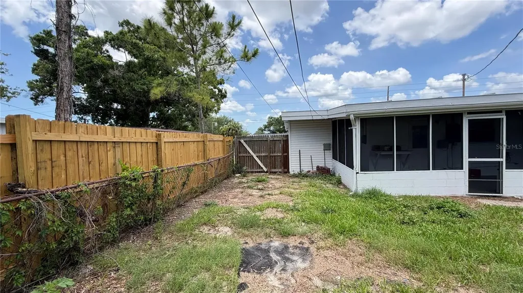 8574 94th Avenue Seminole FL 33777