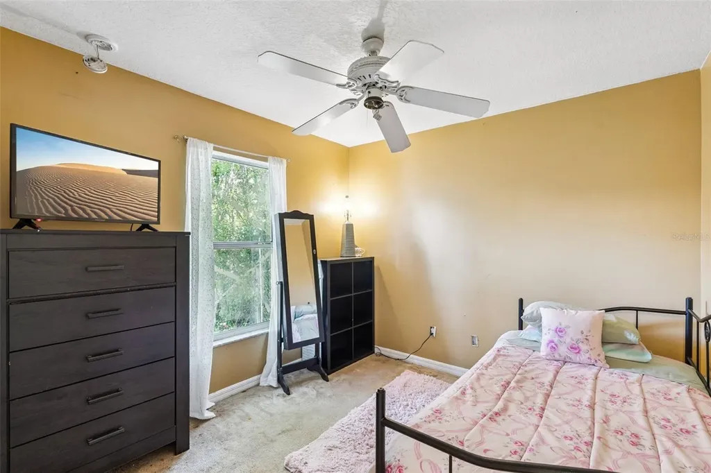 11526 Huggins Street Leesburg FL 34788