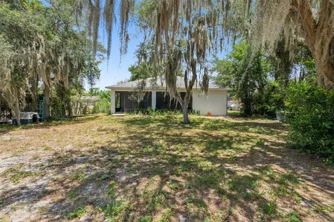 11526 Huggins Street Leesburg FL 34788