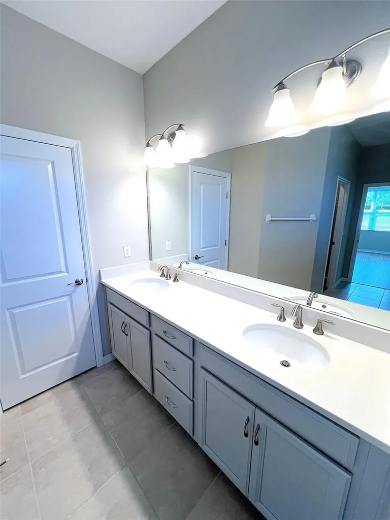 37 Pine Croft Lane Palm Coast FL 32164