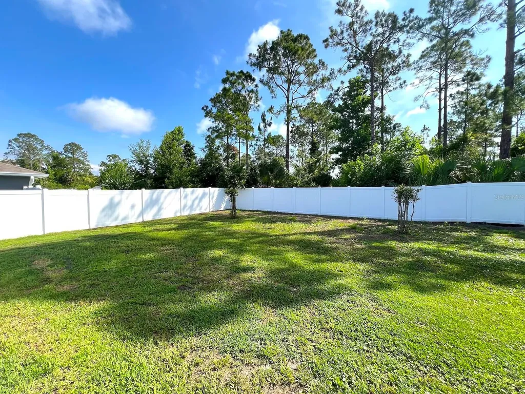 37 Pine Croft Lane Palm Coast FL 32164