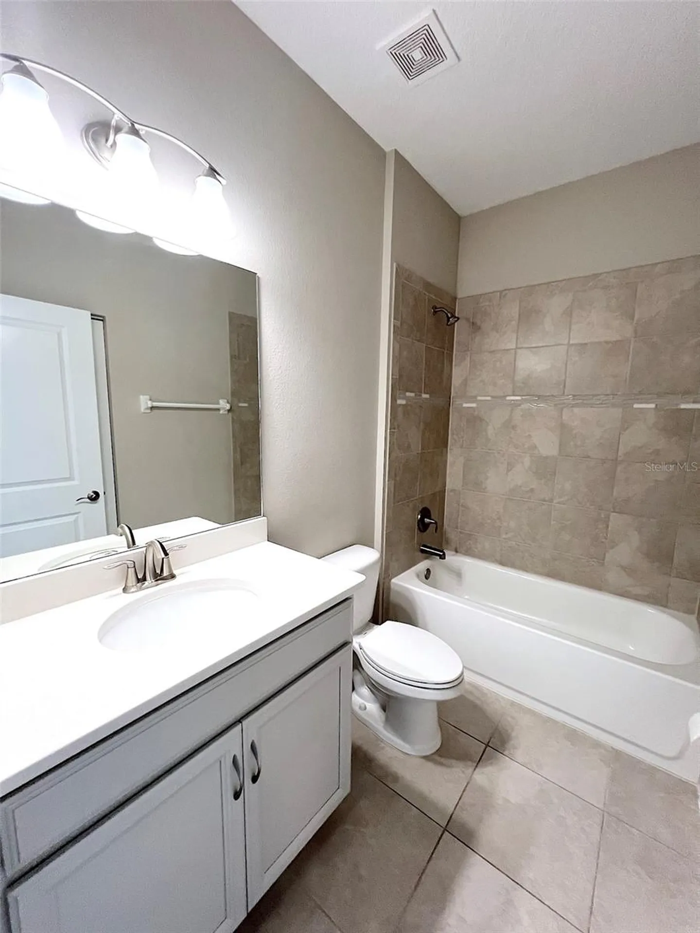 37 Pine Croft Lane Palm Coast FL 32164