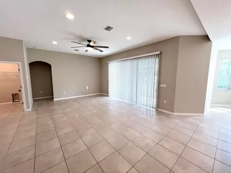 37 Pine Croft Lane Palm Coast FL 32164