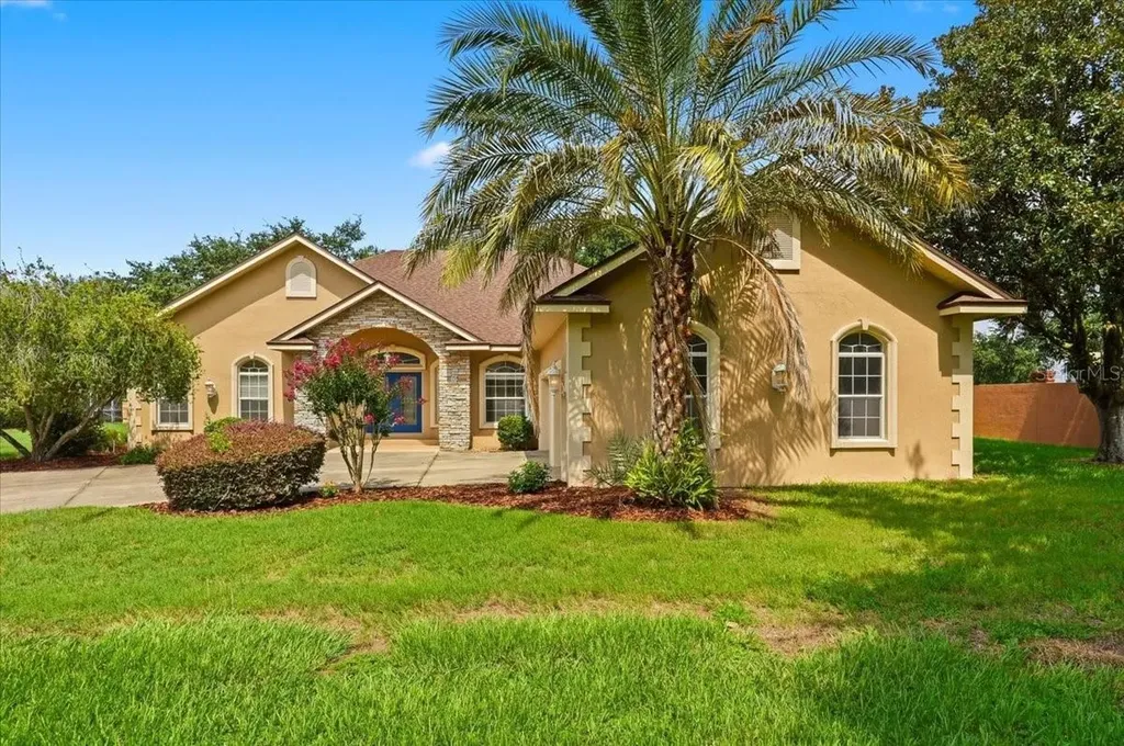 5646 Hillview Court Lakeland FL 33810