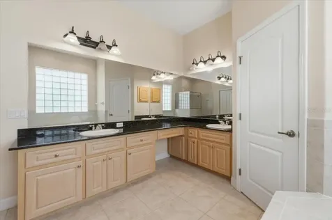 5646 Hillview Court Lakeland FL 33810